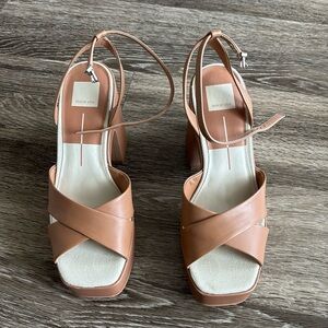 Dolce Vita Wessi Heel